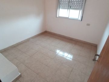 Departamento Tipo Casa en venta en Lanus Este