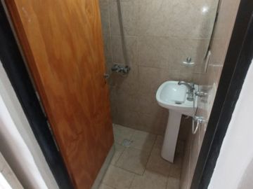Departamento Tipo Casa en venta en Lanus Este