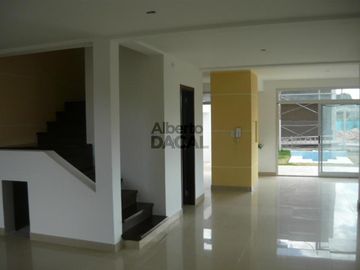 Casa en Venta en 53/5 y 6 Villa Elisa - Alberto Dacal Propiedades