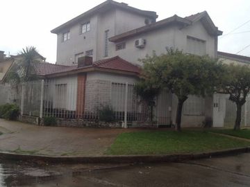 Chalet en venta en Ramos Mejia Sur