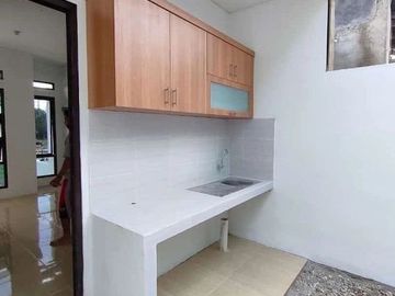 Rumah Baru Dengan Dp 0 % Di Karangsatria, Bekasi.