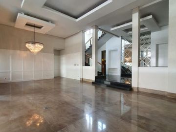 DIJUAL RUMAH LUAS, MODERN at Jl BANDUNG, MENTENG, JAKPUS