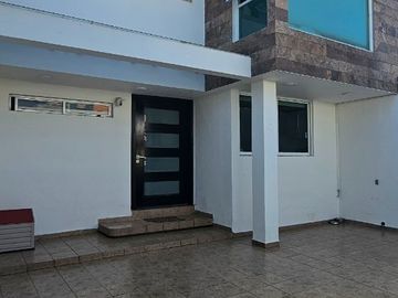 VENTA CASA EN VERGEL DE ARBOLEDAS,  CALLES CERRADAS