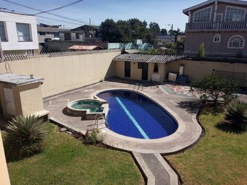 Venta de Casa Amoblada en Quito