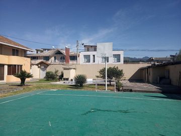 Venta de Casa Amoblada en Quito