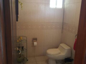 Venta de Casa Amoblada en Quito