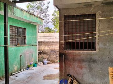 CASA EN VENTA EN MERIDA, EN ESQUINA, ZONA ORIENTE, FRAC. NUEVA PACAPTÚN