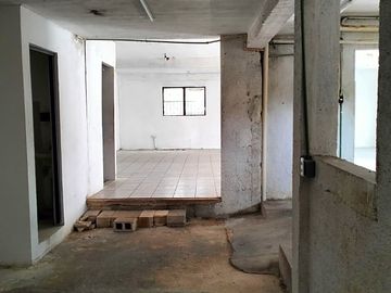 CASA EN VENTA EN MERIDA, EN ESQUINA, ZONA ORIENTE, FRAC. NUEVA PACAPTÚN