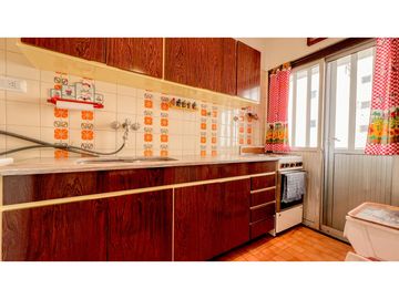 Departamento tres ambientes. Viamonte 2100. Mar del Plata. Venta.