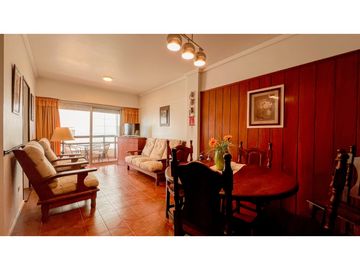 Departamento tres ambientes. Viamonte 2100. Mar del Plata. Venta.
