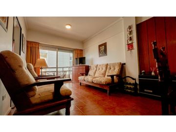 Departamento tres ambientes. Viamonte 2100. Mar del Plata. Venta.