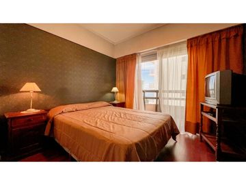 Departamento tres ambientes. Viamonte 2100. Mar del Plata. Venta.