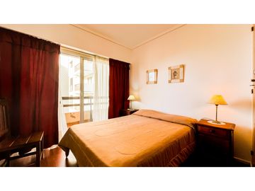 Departamento tres ambientes. Viamonte 2100. Mar del Plata. Venta.