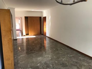 VILLA DEL PARQUE - EXCELENTE DEPARTAMENTO 3 DORMITORIOS Y DEPENDENCIA
