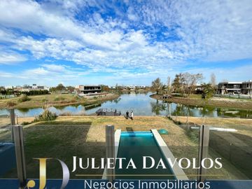 Casa en Venta 6 ambientes Barrio El Canton Norte a la laguna