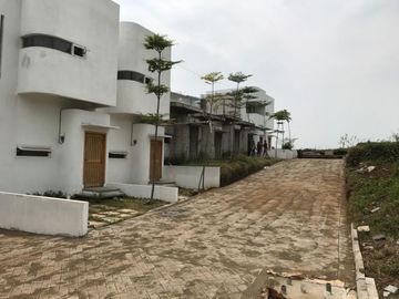 DIJUAL RUMAH MURAH DI MALANG 8 MENIT KE BANDARA ABD.SALEH