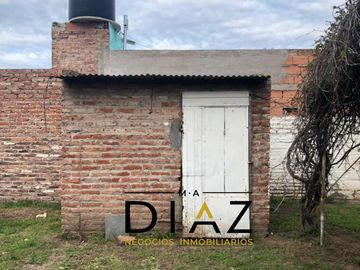 Excelente propiedad para inversión enfrente el Hospital nuevo de Santa Rosa, provincia de La Pampa.  T