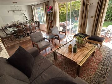 Casa en Venta en PLL La Dehesa Antigua, colegio Los Alerces