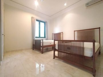Disewakan Rumah Mewah di Kemang Utara Jakarta Selatan