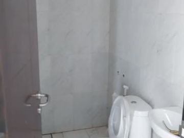 RUMAH PONDOK GEDE BEKASI 2 LANTAI DEKAT TOL JORR