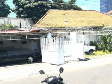 Di jual rumah langka tenga kota dekat jalan walikota mustajab, surabaya pusat