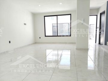 VENTA DE CASA NUEVA EN FRACC. LAURELES ENTRANDO POR BONANZA