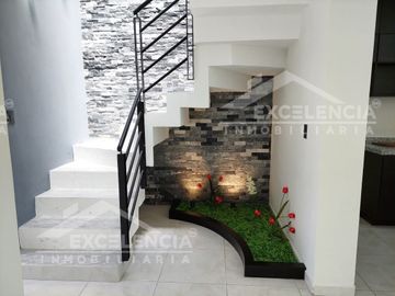 VENTA DE CASA NUEVA EN FRACC. LAURELES ENTRANDO POR BONANZA