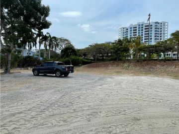 Se Vende Hermoso y Amplio apartamento en Playa Blanca