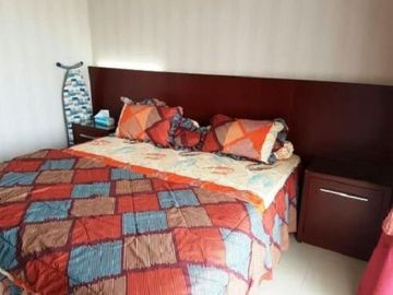 JUAL Apartemen Cosmo Mansion 1Bed full furnish lantai 32 view lepas