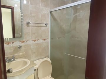 apartamento en arriendo en cañaveral. Cod A218319
