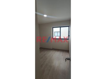 *Se encuentra super bien ubicado en el Malecón Sur- Chorrillos, Límite con Barranco.
*Cuenta con amplias  áreas comunes:  Gym, Sala Bar, Zona BBQ, Co