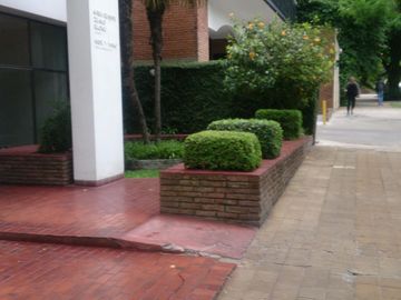 HERMOSO DEP- DE 4 AMB, BALCÓN  Y BAULERA