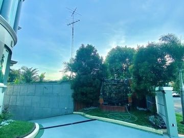 Fully Furnished House with 6 Bedroom for RENT in Angeles City