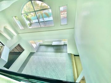 Fully Furnished House with 6 Bedroom for RENT in Angeles City