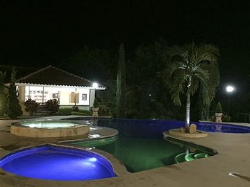 VENTA de CASAS en ANAPOIMA