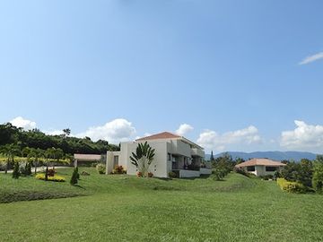 VENTA de CASAS en ANAPOIMA