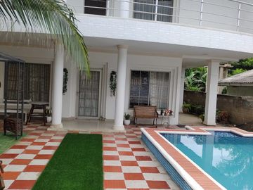 casa en venta en pradomar. Cod V105805