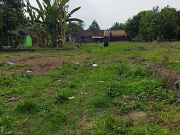 Etnik Modern Strategis samping lapangan Warak bisa KPR 10%