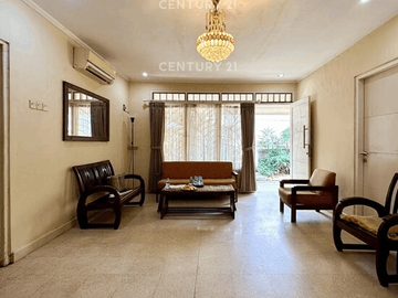 Dijual Rumah Hook Cocok Bangun Kost Dkt Kampus Pariwisata Bintaro