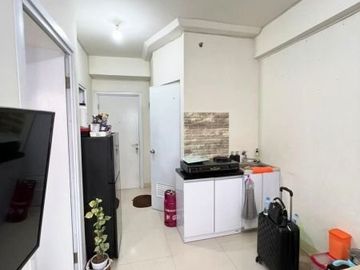 JUAL Apartemen Green Pramuka 2Bedroom Nerine lantai 25 Cash Keras