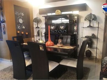 Casa de venta en Portoviejo dentro de urbanización