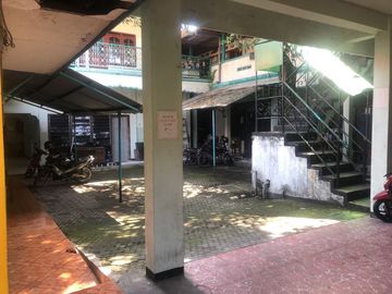 Rumah sampangan semarang pinggir jalan raya cocok untuk usaha.