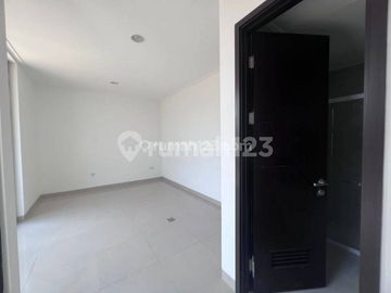 Dijual SANGAT MURAH BU Rumah PIK 2 Luas 6x12,5 Brand New Kosongan