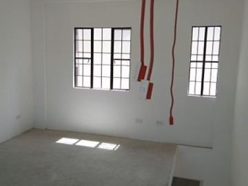 AFFORDABLE TOWNHOUSE @ AMARIS