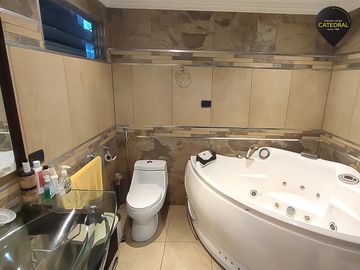 Casa de venta en Alborada – código:20559