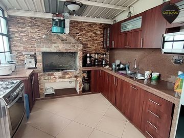 Casa de venta en Alborada – código:20559