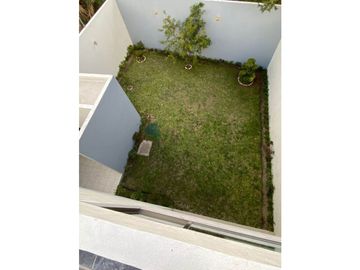 CASA RESIDENCIAL EN VENTA O RENTA EN TLACUALOYAN