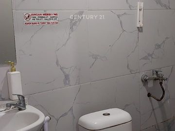 Tanah Dan Bangunan Rumah Kost2 An Lokasi Jalan Raya Utama Kramat