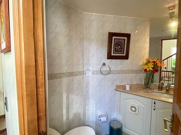 Venta excelente casa en Concón