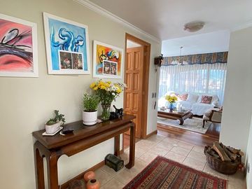 Venta excelente casa en Concón